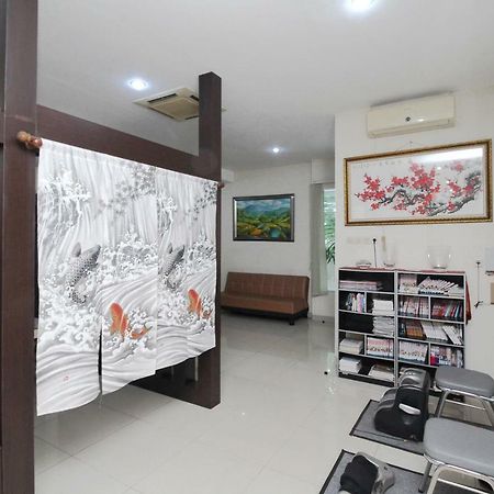 Blossom Resident Blok M Jakarta Exteriér fotografie